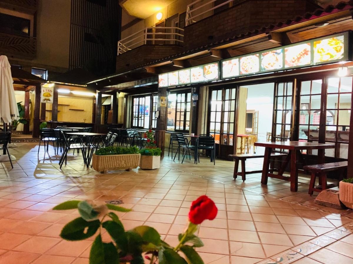 Eva Aparthotel 滨海略雷特 外观 照片